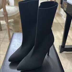 Express Elegant Black Heeled Boots for Women